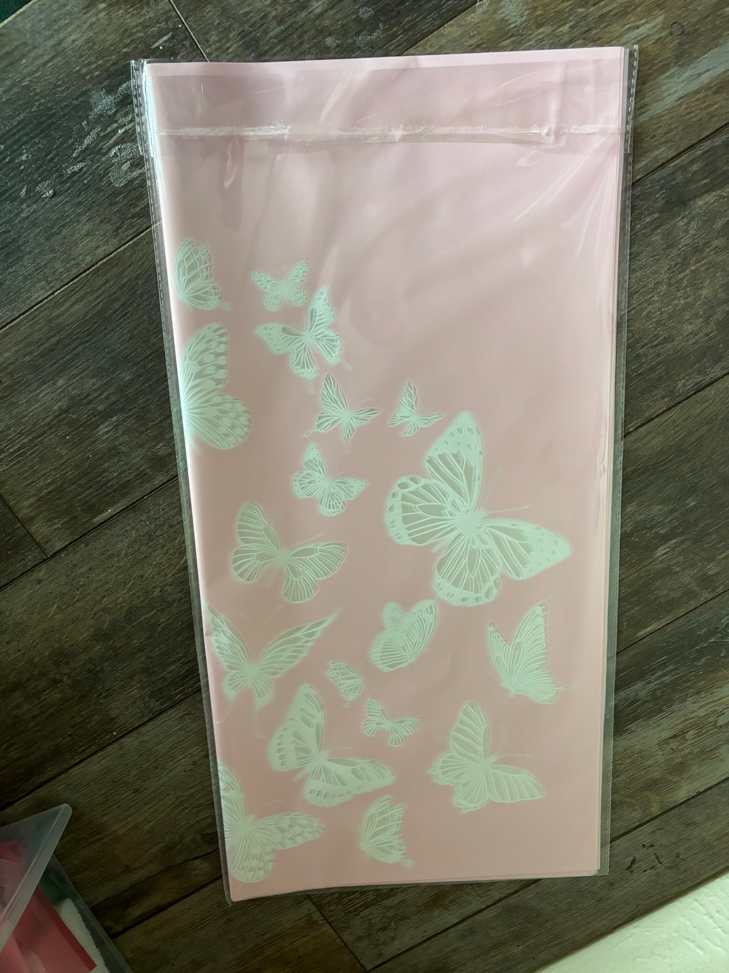Light pink with butterflies 🦋