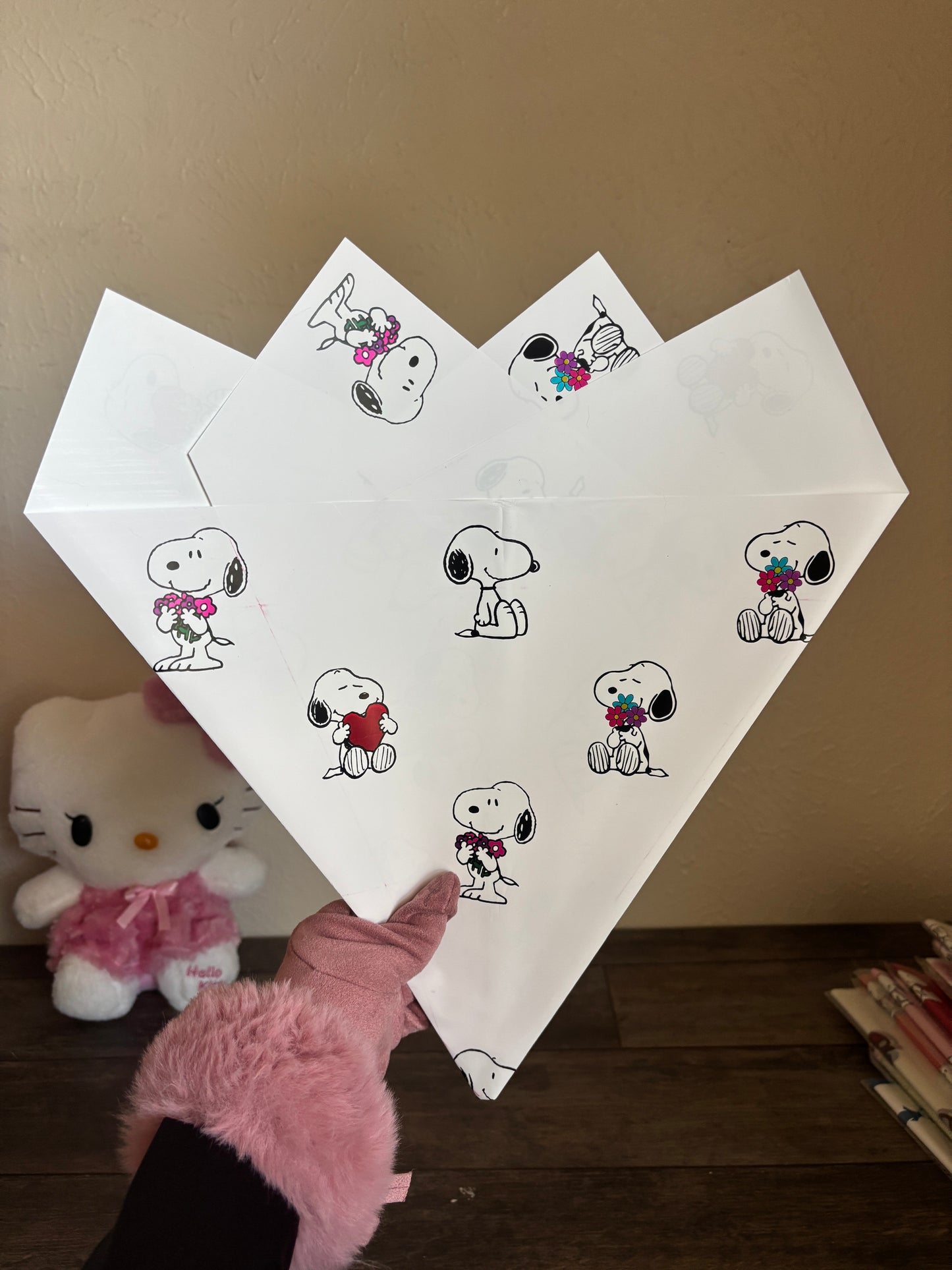 Solid white Snoopy 🎀