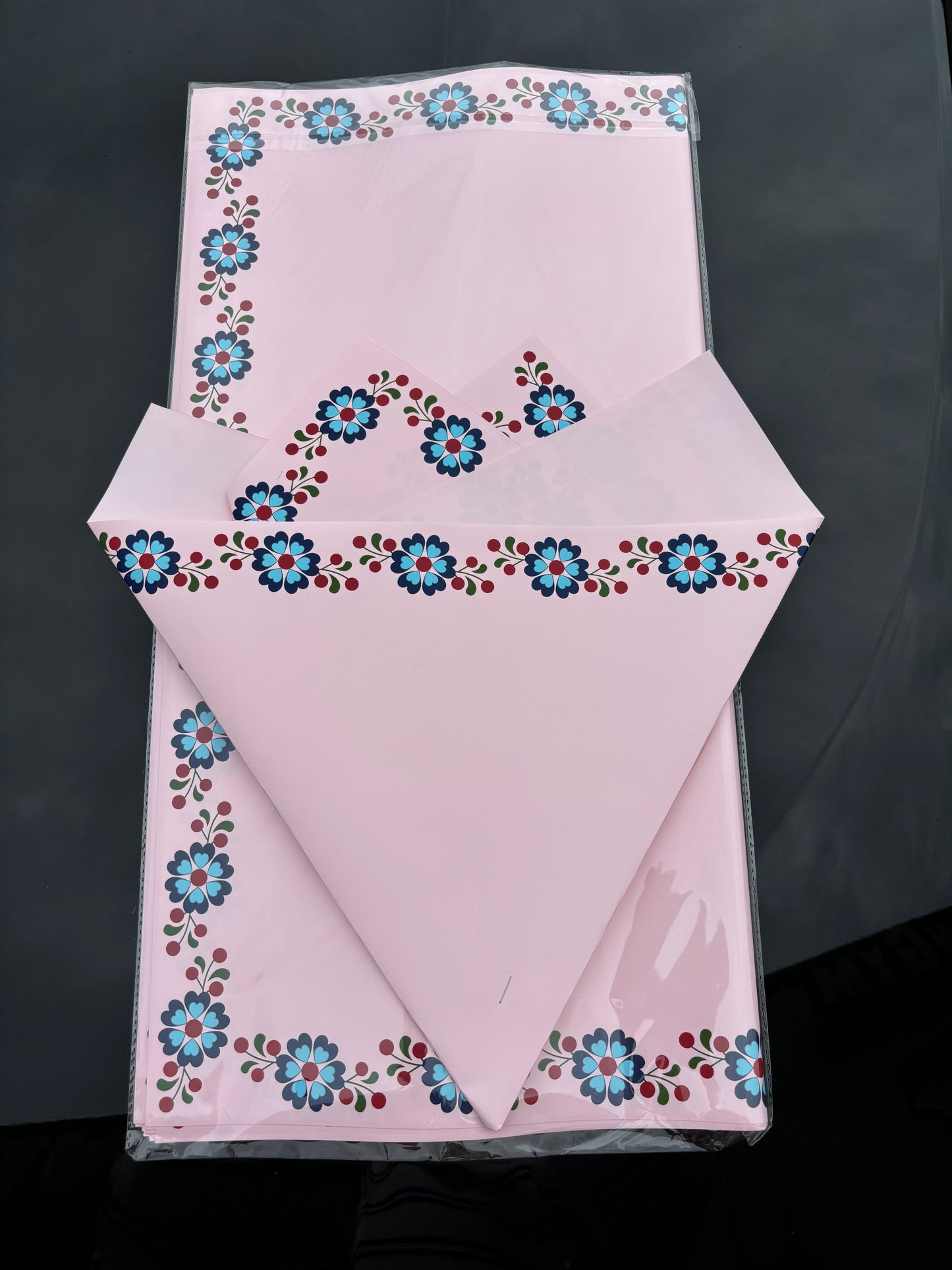 Flower edge pink 🌺