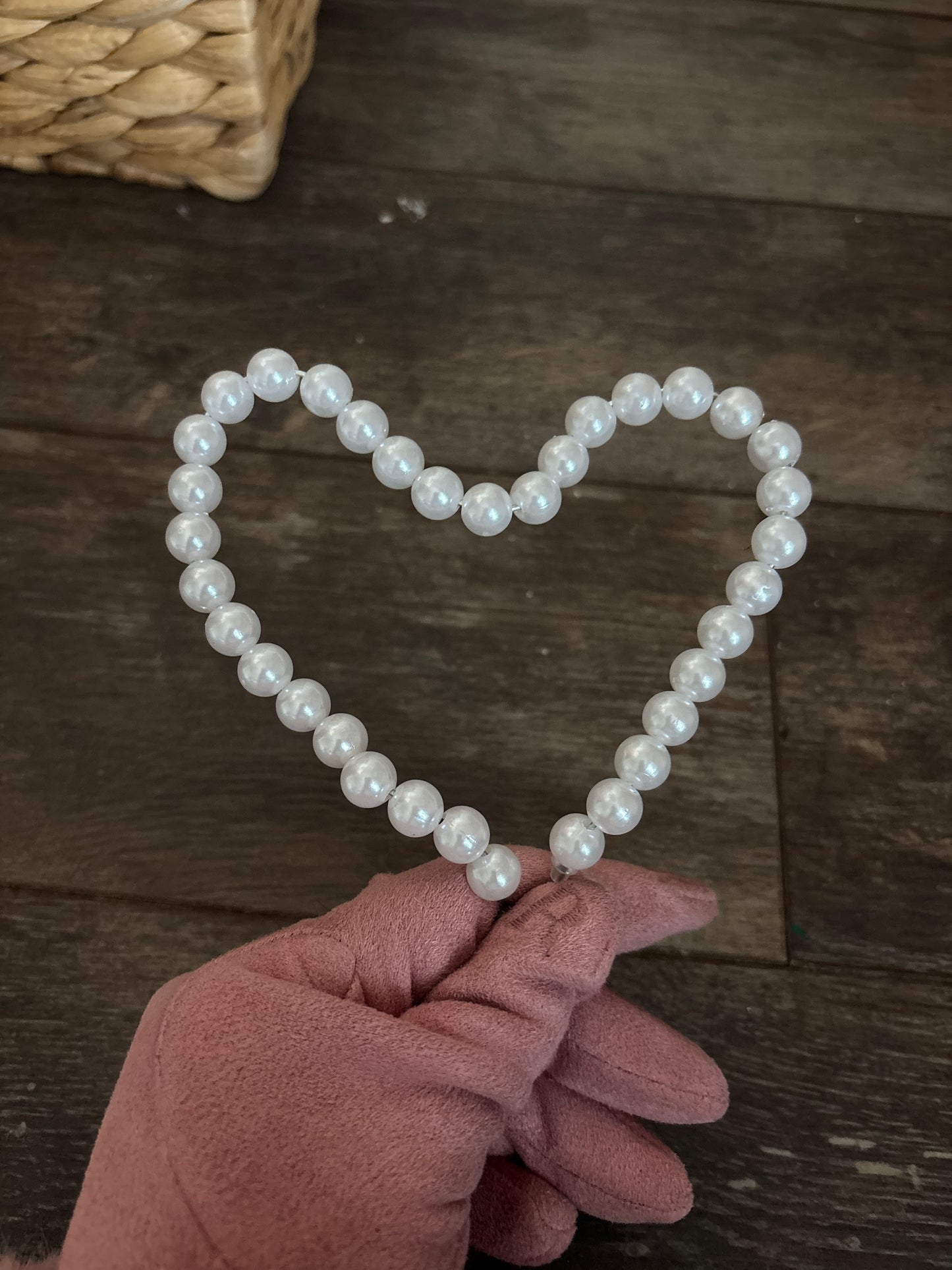 Custom bend pearl Wire π