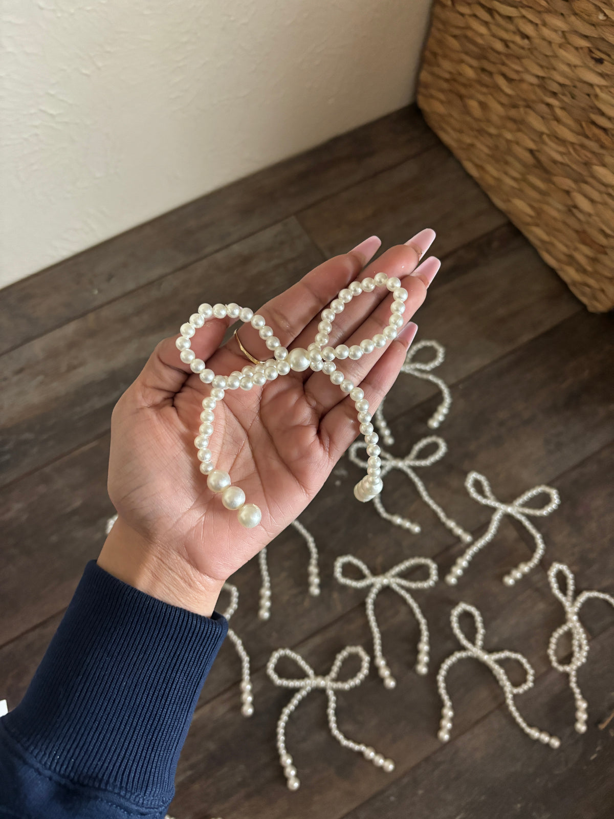 Pearl bow 🎀