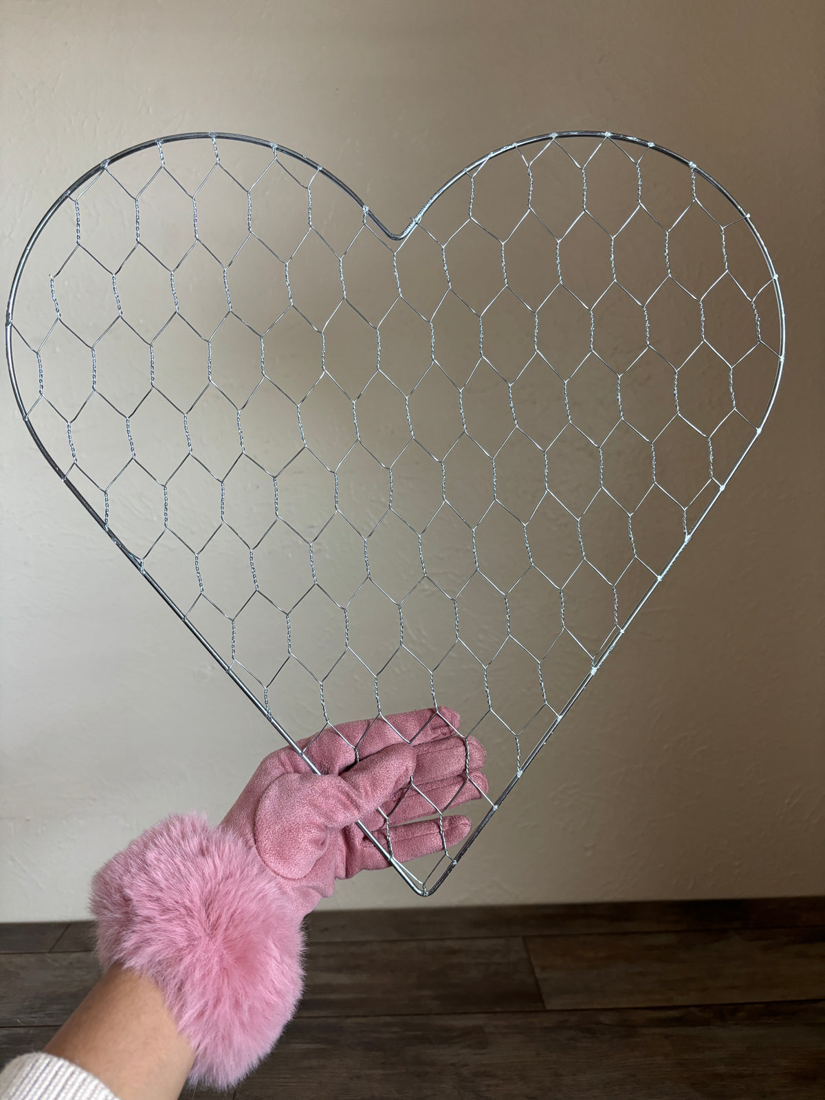16’ Heart Wire