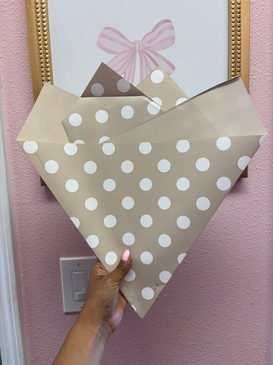 Beige polka dots