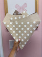 Beige polka dots