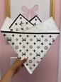 White LV black edge✨