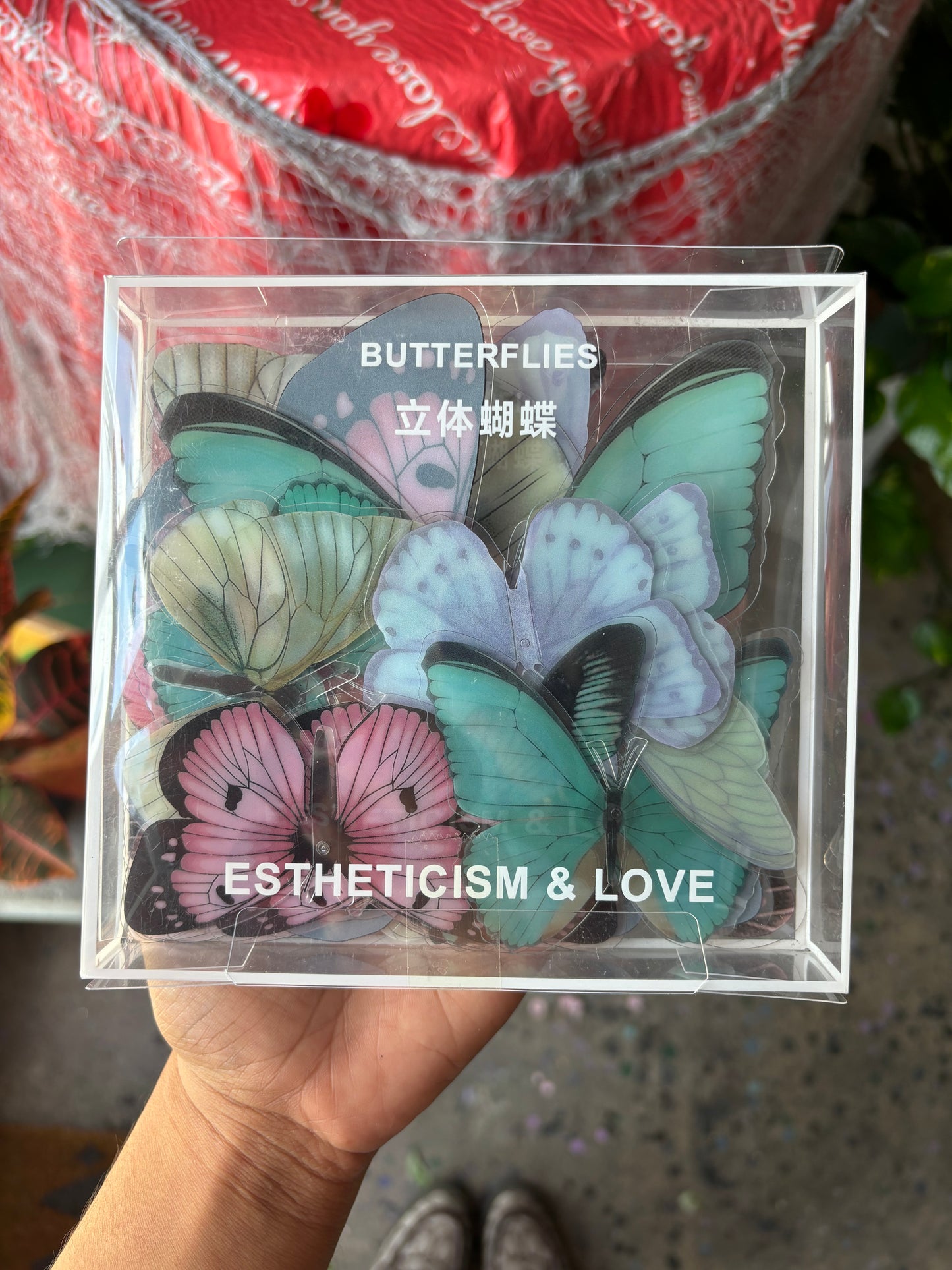 29 pcs plastic aesthetic butterflies 🦋