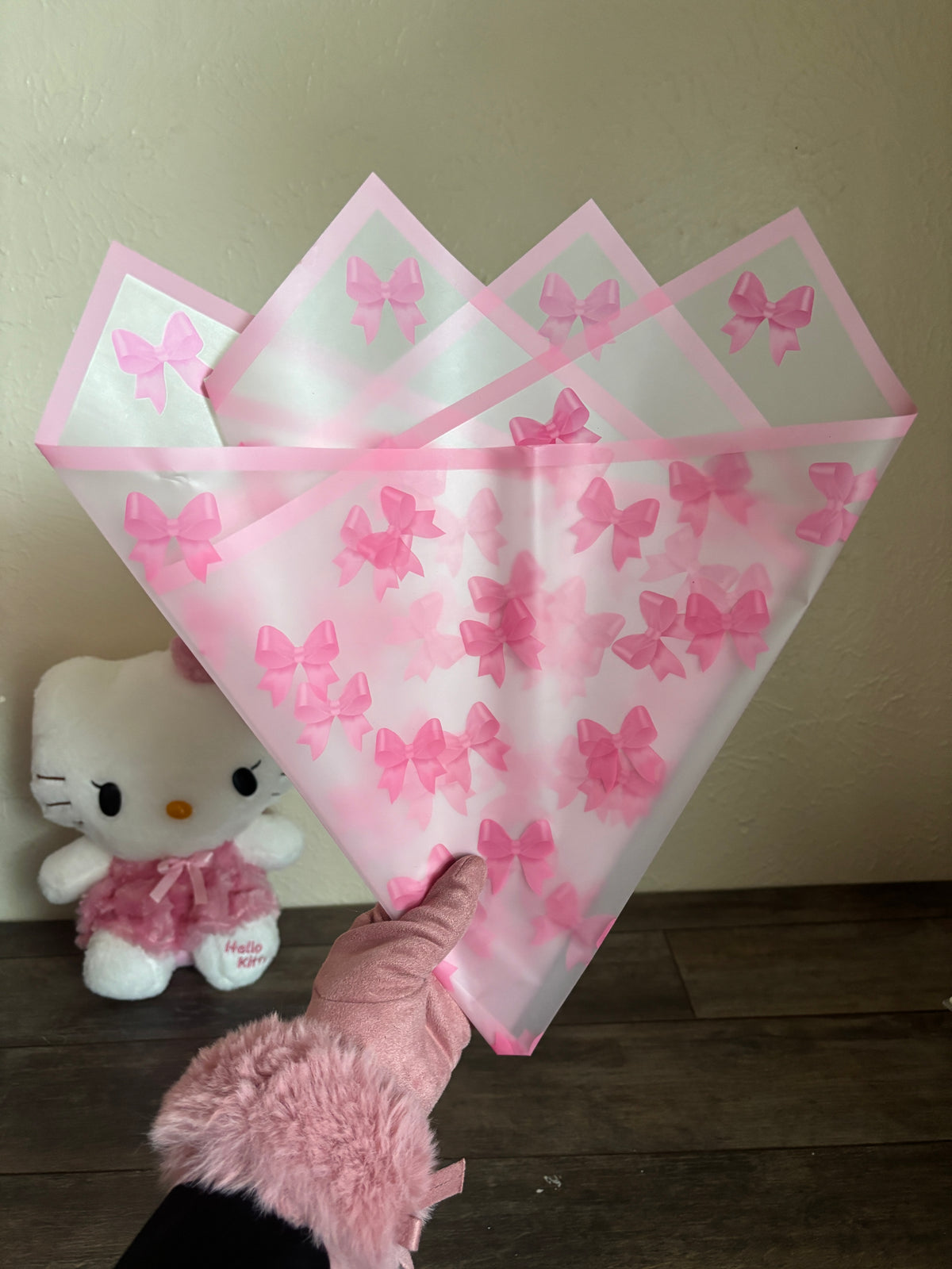 Transparent pink Coquette with pink edge🎀