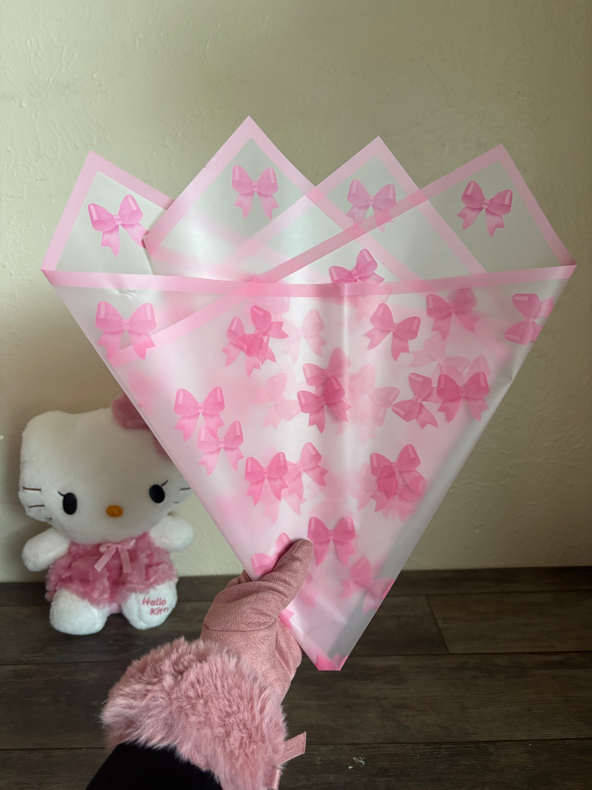 Transparent pink Coquette with pink edge🎀