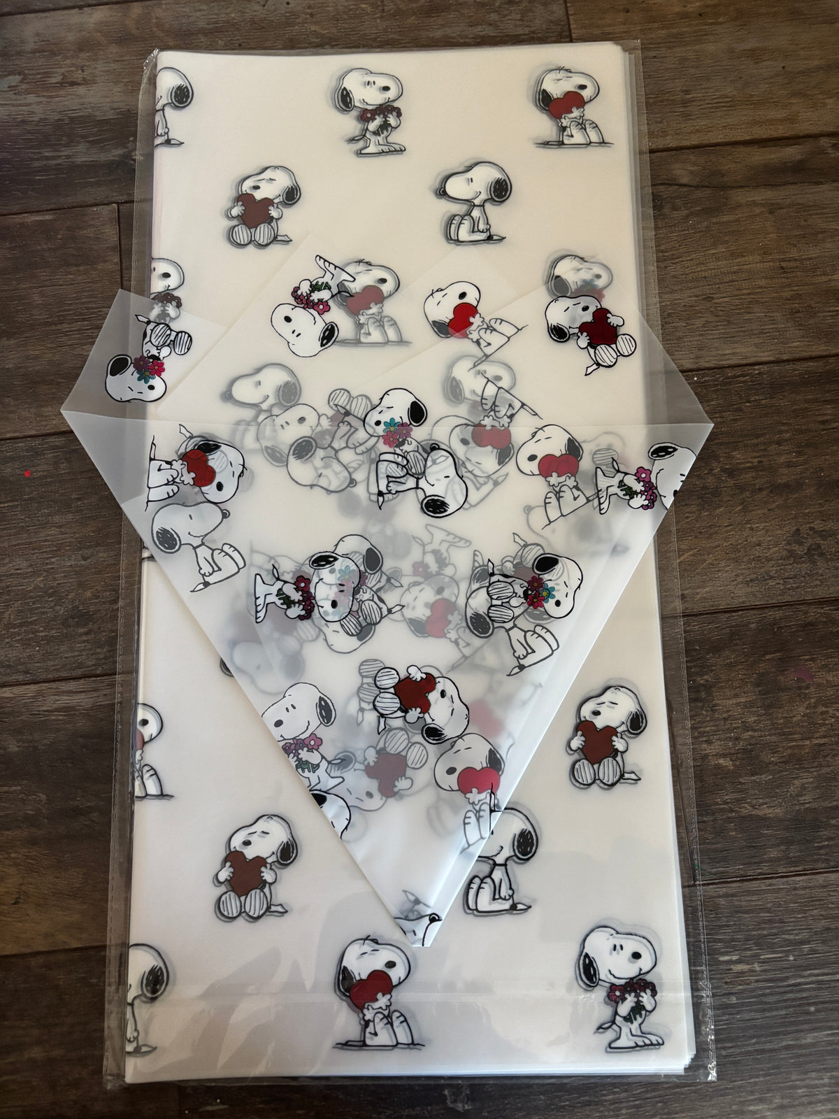 Translucent white snoopy