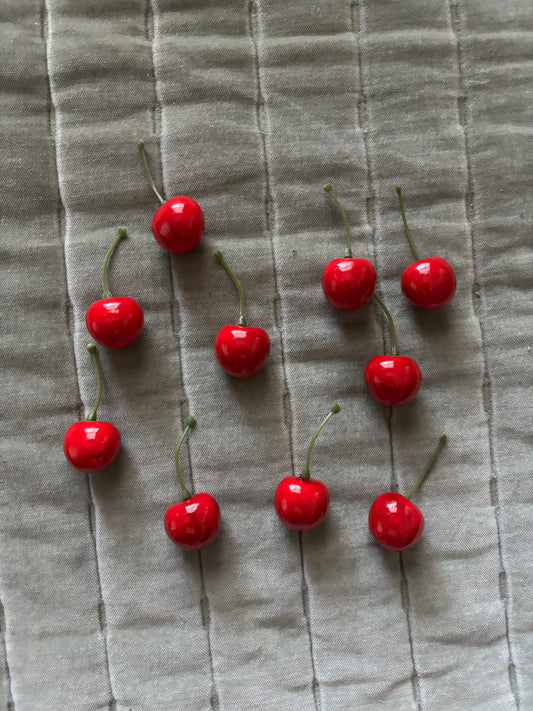 10 cherries 🍒 (Pick Red or Black)