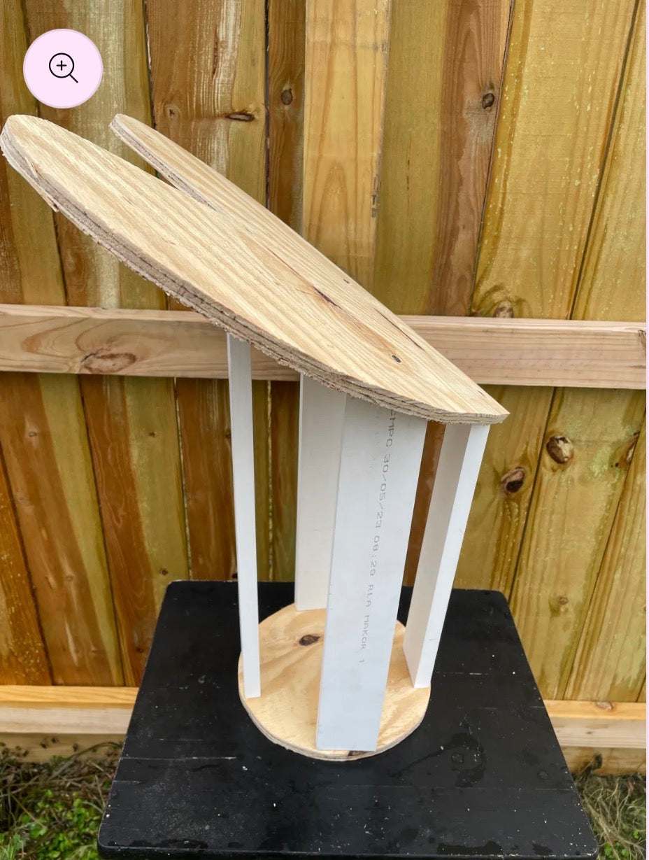 Large heart stand wood base