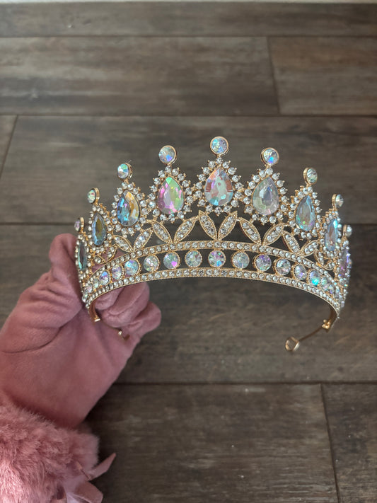 Large crown 👑